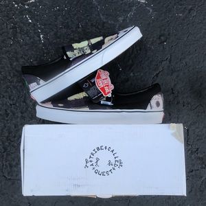 NWT BRAND NEW Vans Classic Slip On (ATCQ) Black/True White